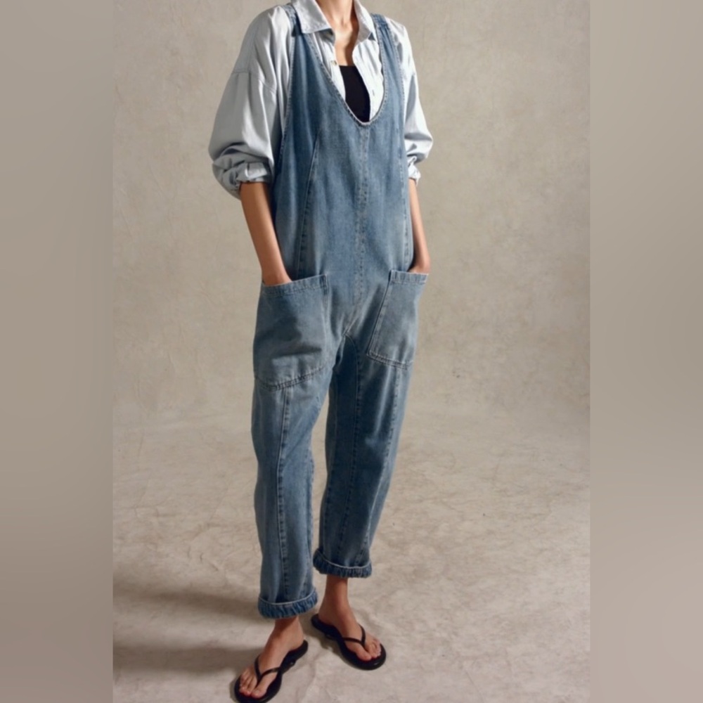 Free People amazing mint condition sold out denim overalls - One-and-done !